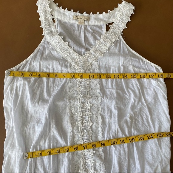 Twenty One Lace Sleeveless Tank Blouse Top Ivory Size Large - Picture 10 of 11